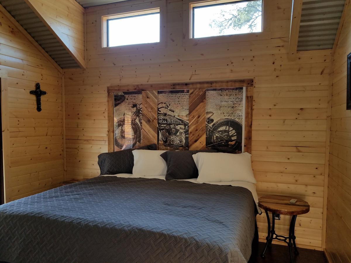 Al'S Hideaway Cabin And Rv Space, Llc Pipe Creek Zewnętrze zdjęcie